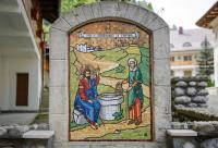 mozaic cu Iisus și samarineanca la fântână