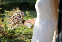 buchet de flori în mână
