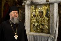 (Video) Icoana Maicii Domnului cu trei mâini de la Mănăstirea Neamţ