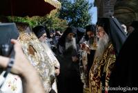 Procesiune cu icoana Maicii Domnului „Axion estin”