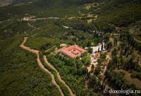 Mănăstirea Aghia Lavra