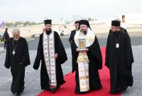 Sfânta Lumină de la Ierusalim a ajuns în România. Un dar al Învierii pentru întreaga țară