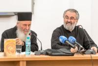 Starețul athonit Vasilios Gondikakis și părintele Constantin Coman