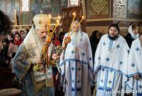 (Video) Sărbătoarea Intrării în Biserică a Maicii Domnului la Mănăstirea Peștera