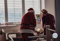 „Moș Crăciun la copiii din spitale” – campanie caritabilă desfășurată de ASCOR Iași