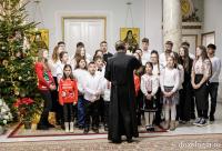 Parohia Movileni – Colindători la Reședința Mitropolitană 2025