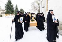 Moaștele Sfintei Cuvioase Elisabeta de la Pasărea au fost deshumate