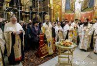 Priveghere la hramul Mănăstirii Sfinții Trei Ierarhi din Iași