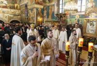Sfânta Liturghie arhierească la Parohia „Sfântul Sava” din Iași, de sărbătoarea Sfântului Mucenic Trifon