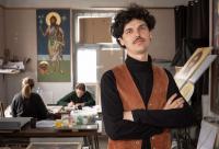 A dărui pentru ca alții să poată crea – Misiunea lui Emanuel Chiriac și vocația studenților de la Artă Sacră