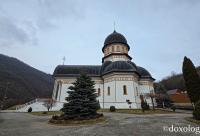 Mănăstirea „Sfinții Arhangheli Mihail, Gavriil și Rafail” Rimetea – Alba