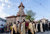 Sfântul Cuvios Cleopa de la Sihăstria, purtat în procesiune pe străzile din Botoșani, cu prilejul hramului orașului