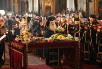 (Video) Sute de ieșeni au cântat Prohodul Domnului la Catedrala Mitropolitană