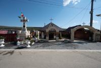 Troiță ridicată în memoria mamelor cu mulți copii