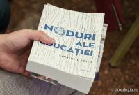 (Video) Cartea „Noduri ale educației”, lansată la LIBREX 2026