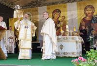 IPS Teofan a slujit la aniversarea a 30 de ani de la înființarea Liceului Teologic Ortodox din Piatra-Neamț
