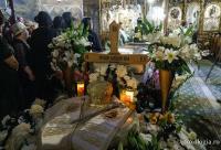 Momente din cadrul slujbei de înmormântare a PS Emilian Crișanul