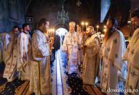 Liturghie arhierească la Mănăstirea Durău în ziua de prăznuirea Sfântului Ioan cel Nou