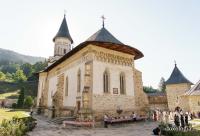 (Video) Sărbătoarea Adormirii Maicii Domnului, hramul Mănăstirii Bistrița - Neamț