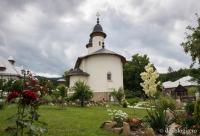 Hramul Mănăstirii Văratec și proclamarea locală a canonizării Sfintelor Cuvioase Olimpiada, Nazaria și Elisabeta, între 15 și 17 august