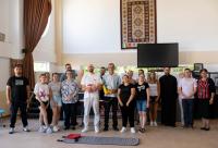 Comunitatea din Dobrovăț se pregătește să salveze vieți. Campania pentru achiziționarea primului defibrilator din comună continuă