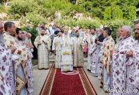 Înaltpreasfințitul Serafim a slujit la hramul Mănăstirii Sihla, de sărbătoarea Sfintei Teodora