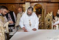 PS Nichifor Botoșăneanul, la târnosirea bisericii din satul Doina: „Cu fiecare slujbă de sfințire, inima noastră se umple de putere și de adevăr”