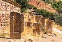 Armenia, țara crucilor sculptate în piatră