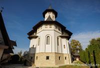 Biserica „Sfinții Împărați Constantin și Elena” – Galata din Iași în așteptarea veșmântului de sfințire