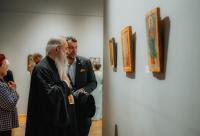 Expoziția „Când Cerul se deschide!” a fost vernisată la Palatul Culturii din Iași