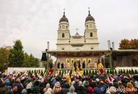 Sfânta Liturghie în cinstea Sfintei Parascheva și a Sfântului Cuvios Paisie de la Sihăstria, 2026
