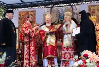 La București a avut loc astăzi Proclamarea locală a canonizării Sfântului Preot Constantin Sârbu