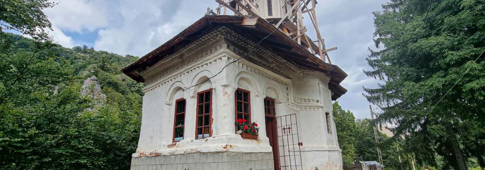 Mănăstirea Păpușa – Vâlcea