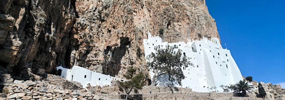 Mănăstirea „Panaghia Hozoviotissa” – Amorgos, Grecia