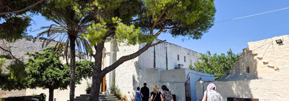 Mănăstirea „Sfântul Arhanghel Mihail” Roukouniotis – Insula Symi, Grecia