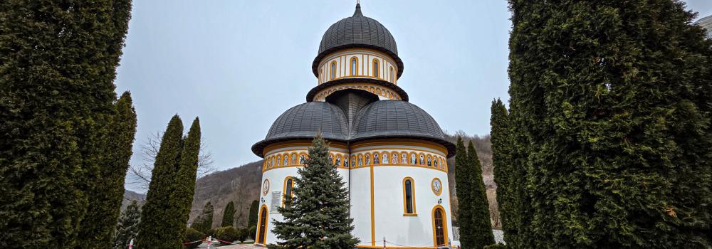 Mănăstirea „Sfântul Ioan Botezătorul” Rimetea – Alba