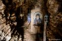 Peștera Cuviosului Acachie Kavsokalivitul – Athos
