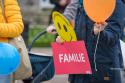 mars pentru familie - pancarta