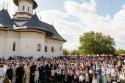 Biserica din Moreni – Prisăcani a primit astăzi veșmânt de lumină: „Cel care crede în Domnul are o haină frumoasă pentru viață”