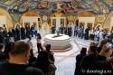 SACRUM: „Rugăciunea” lui Constantin Brâncuși, printre pelerinii Sfintei Parascheva