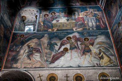 (Foto) Acatistul Sfântului Arhanghel Mihail – fresce din Biserica „Sfântul Haralambie”, Flămânda din Bucureşti