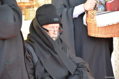 (Foto) Arhim Mina Dobzeu – deținut politic în închisorile comuniste, premiat de IPS Teofan