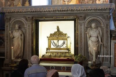 (Video) Lanţurile Sfântului Apostol Petru