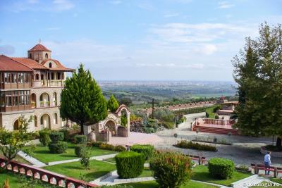 (Video) Mănăstirea Sfântul Efrem Sirul de pe Muntele Olimp, Grecia