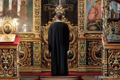 (Foto) Slujba deniei în Sfânta și Marea Marți – 2019