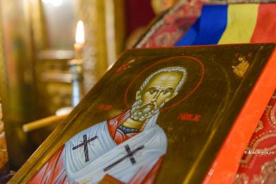 Acatistul Sfântului Ierarh Nicolae