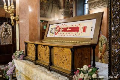 Moaștele Sfântului Ierarh Iosif cel Nou de la Partoș