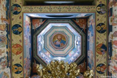 (Video) „Iată, câtă nevoie avem de lumina cerească, atunci când se așterne întunericul peste lume!” – PS Macarie