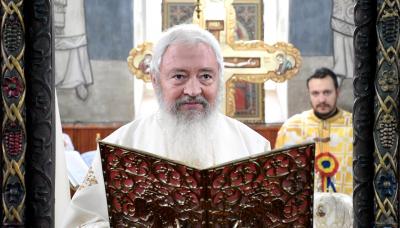 (Video) Mitropolitul Andrei: „Să participăm la Ospățul Credinței” – Predică la Duminica a 28-a după Rusalii