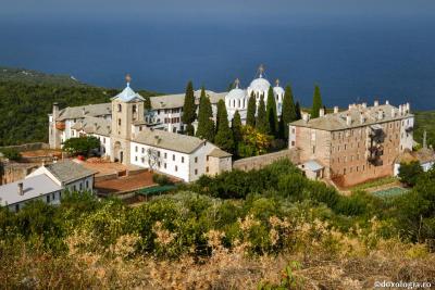 (Video) Minuni trăite în Muntele Athos de părintele ieromonah Arsenie de la Pângărați